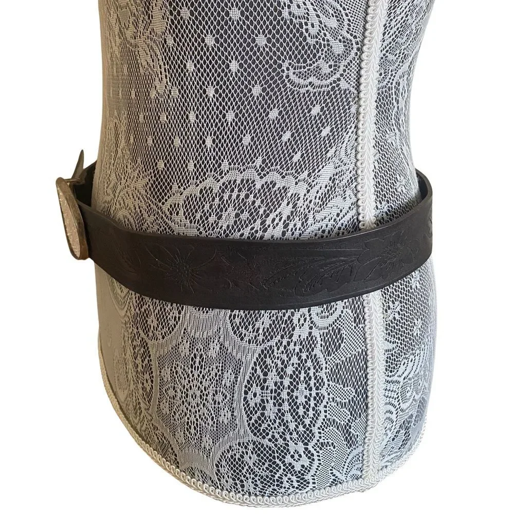 Hipwear Floral Tooled Leather Belt With Sparkly Buckle Size Large